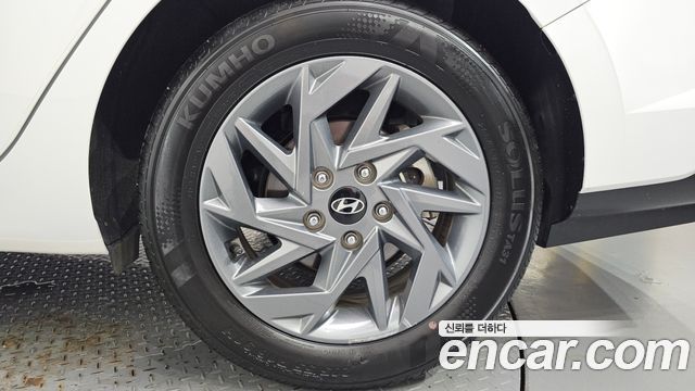 Hyundai Avante (CN7) 1.6 Modern 2024 — фото 21