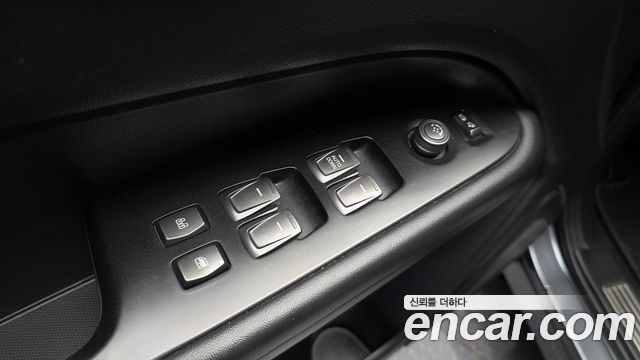 KG Mobility (SsangYong) Rexton Sports Diesel 2.2 2WD Wild 2021 — фото 27