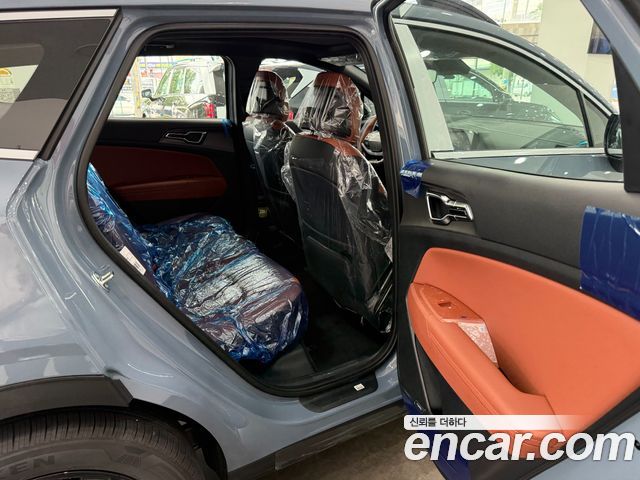 Kia Sportage (V) Gasoline 1.6 Turbo 2WD Signature X Line 2026 — фото 20