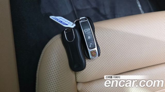 Porsche Panamera (971) 2.9 AWD E-Hybrid 2018 — фото 16