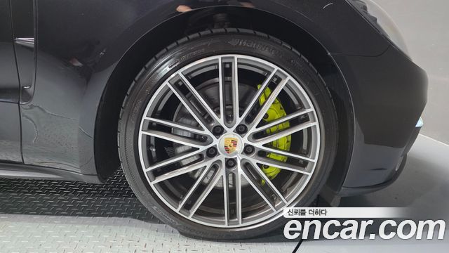 Porsche Panamera (971) 2.9 AWD E-Hybrid 2018 — фото 21