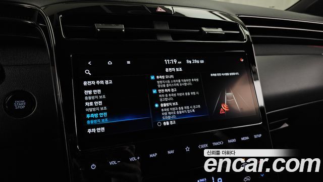 Hyundai Tucson (NX4) Gasoline 1.6 Turbo 4WD N Line Inspiration 2022 — фото 16