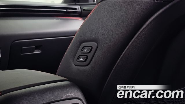 Hyundai Tucson (NX4) Gasoline 1.6 Turbo 4WD N Line Inspiration 2022 — фото 27