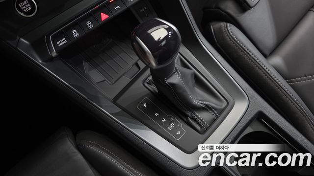 Audi Q3 (F3) 35 TDI Premium Sportback 2023 — фото 9