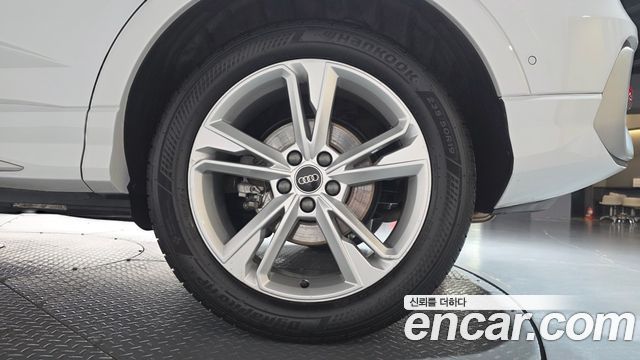 Audi Q3 (F3) 35 TDI Premium Sportback 2023 — фото 21