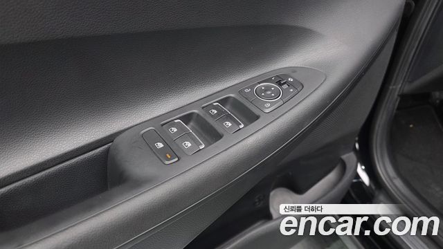 Hyundai Grandeur (IG) 3.0 LPi Rent Car Modern 2022 — фото 18
