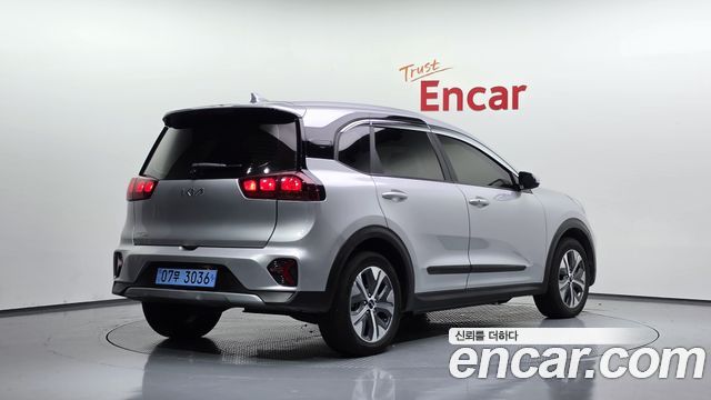 Kia Niro Plus Light (Taxi Trim) 2024 — фото 2