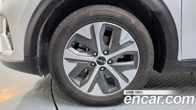 Kia Niro Plus Light (Taxi Trim) 2024 — фото 5