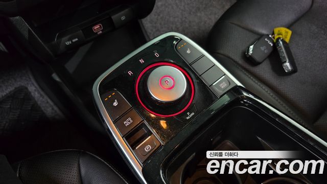 Kia Niro Plus Light (Taxi Trim) 2024 — фото 9