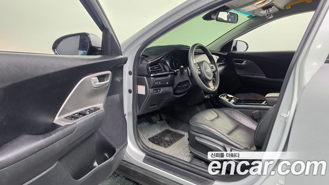 Kia Niro Plus Light (Taxi Trim) 2024 — фото 10
