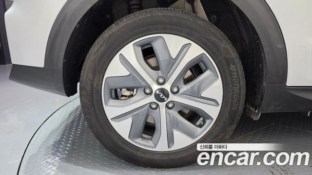 Kia Niro Plus Light (Taxi Trim) 2024 — фото 21