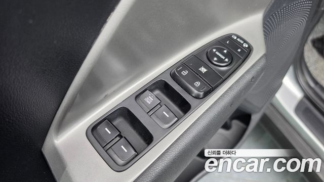 Kia Niro Plus Light (Taxi Trim) 2024 — фото 28