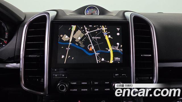 Porsche Cayenne 3.0 Diesel Platium Edition 958 2017 — фото 18