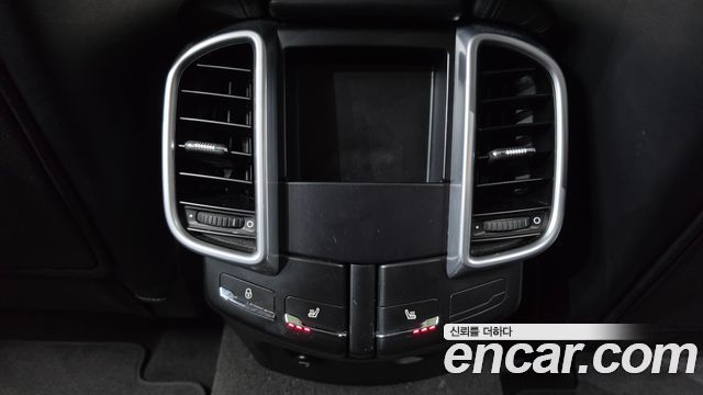 Porsche Cayenne 3.0 Diesel Platium Edition 958 2017 — фото 22