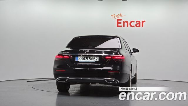 Mercedes-Benz E-Class (W213) E250 Exclusive 2023 — фото 4