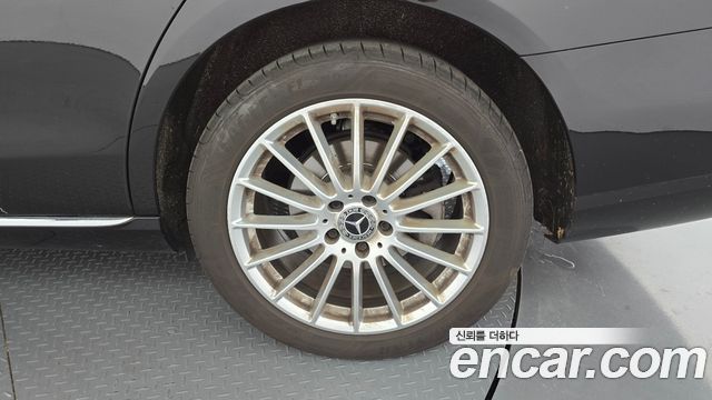 Mercedes-Benz E-Class (W213) E250 Exclusive 2023 — фото 21