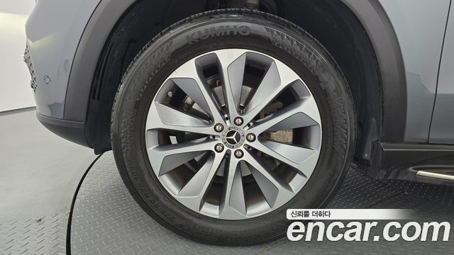 Mercedes-Benz GLE-Class (W167) GLE300d 4MATIC 2021 — фото 5