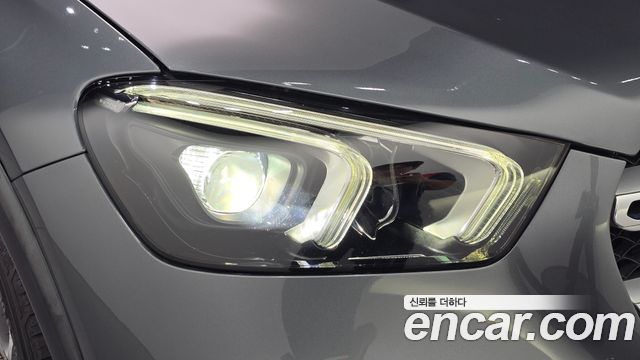 Mercedes-Benz GLE-Class (W167) GLE300d 4MATIC 2021 — фото 22