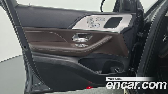 Mercedes-Benz GLE-Class (W167) GLE300d 4MATIC 2021 — фото 24
