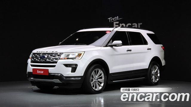 Ford Explorer 2.3 Limited 4WD 5th