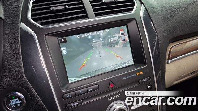 Ford Explorer 2.3 Limited 4WD 5th 2019 — фото 13