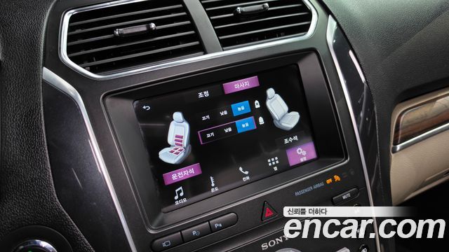 Ford Explorer 2.3 Limited 4WD 5th 2019 — фото 33