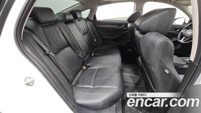 Honda Accord (X) 1.5 Turbo 2020 — фото 11