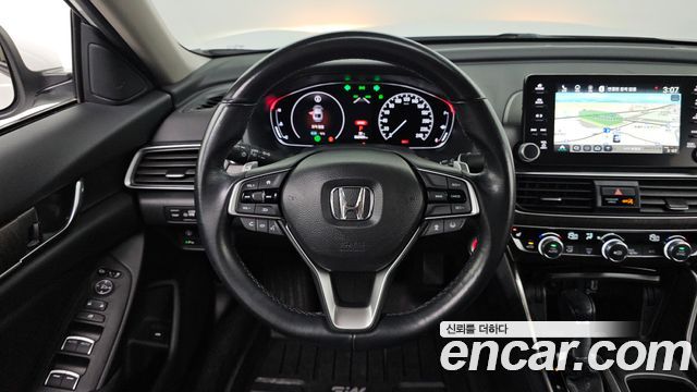 Honda Accord (X) 1.5 Turbo 2020 — фото 13