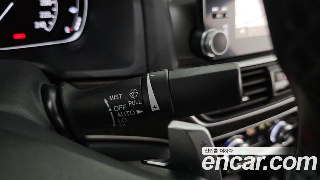 Honda Accord (X) 1.5 Turbo 2020 — фото 28