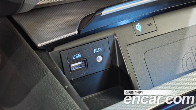 Genesis G80 2.2D AWD Luxury 2018 — фото 13