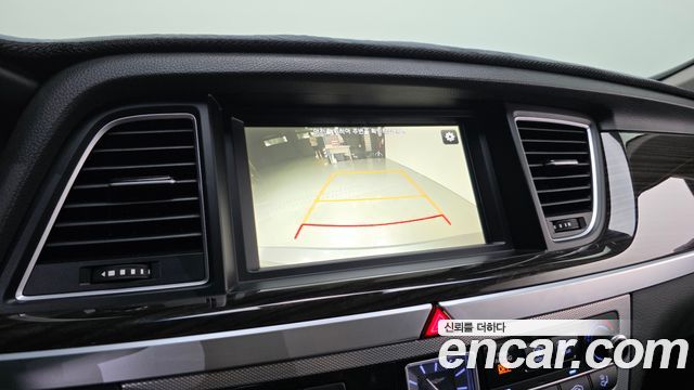 Genesis G80 2.2D AWD Luxury 2018 — фото 16