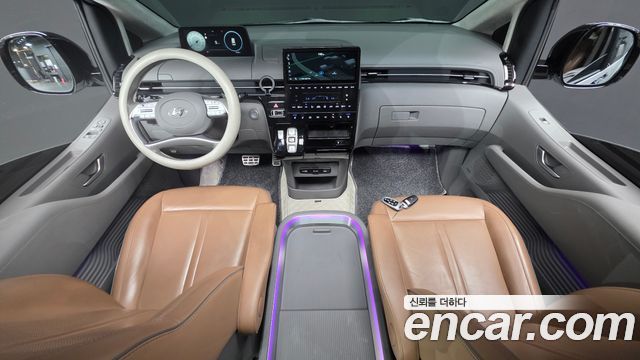 Hyundai Staria L3.5 Lounge 9-Seater Inspiration 2022 — фото 7