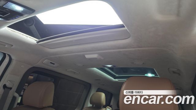 Hyundai Staria L3.5 Lounge 9-Seater Inspiration 2022 — фото 16