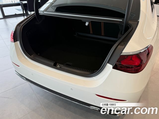 Mercedes-Benz E-Class (W214) E450 4MATIC 2026 — фото 10