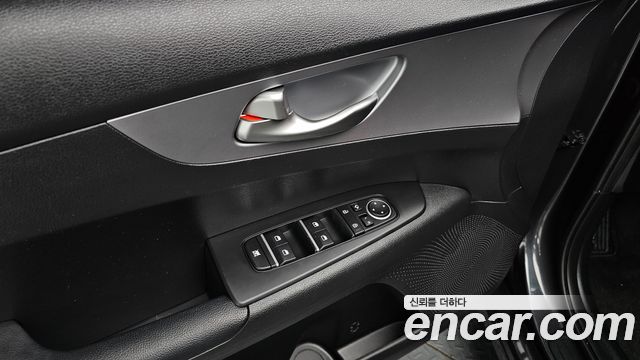 Kia K3 (II) 1.6 Prestige 2022 — фото 30