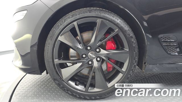 Genesis G70 Gasoline 2.0T 4WD 2022 — фото 5