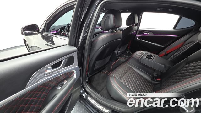 Genesis G70 Gasoline 2.0T 4WD 2022 — фото 11