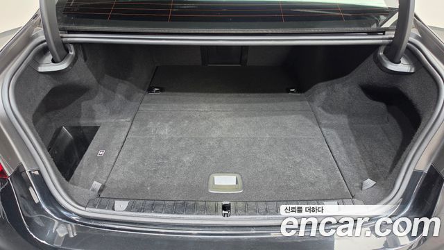 BMW 7 Series (G11) 745Le iPerformance M Sport 2020 — фото 18