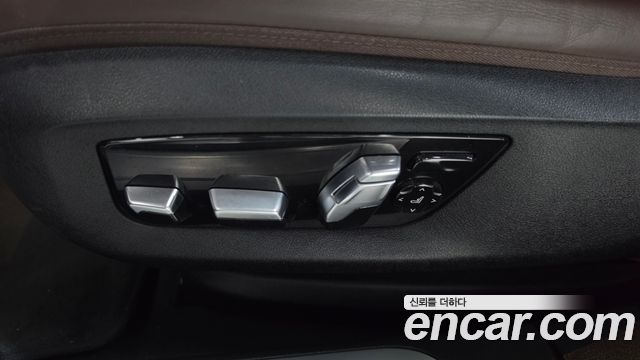 BMW 7 Series (G11) 745Le iPerformance M Sport 2020 — фото 31