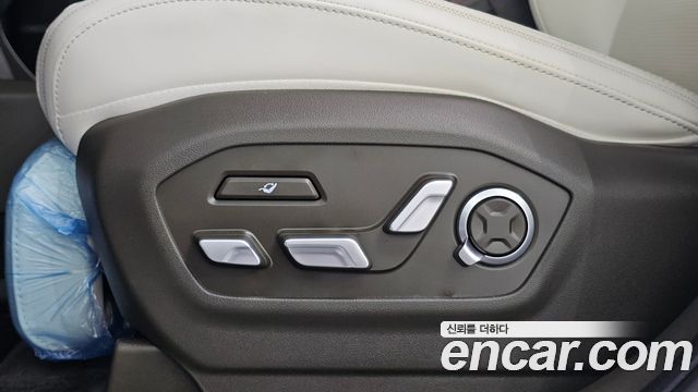 Hyundai Santa Fe (MX5) Gasoline 2.5T 4WD Calligraphy 2025 — фото 39