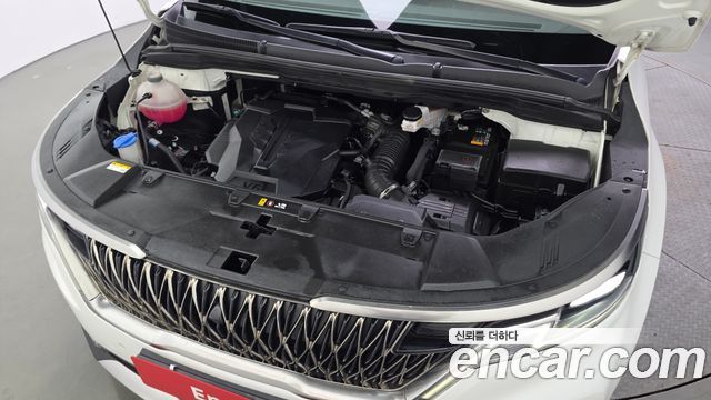 Kia Carnival (IV) Gasoline 9-Seater Signature 2023 — фото 6