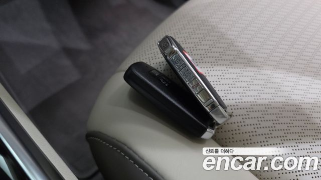 Kia Carnival (IV) Gasoline 9-Seater Signature 2023 — фото 17