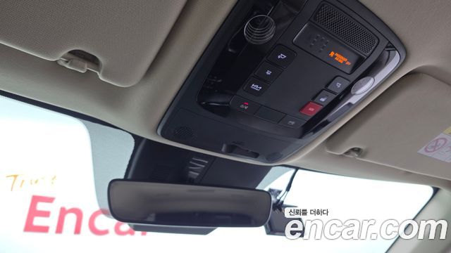 Kia Carnival (IV) Gasoline 9-Seater Signature 2023 — фото 18