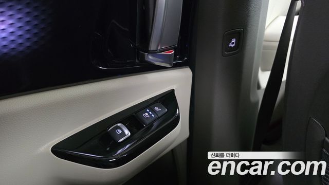 Kia Carnival (IV) Gasoline 9-Seater Signature 2023 — фото 19