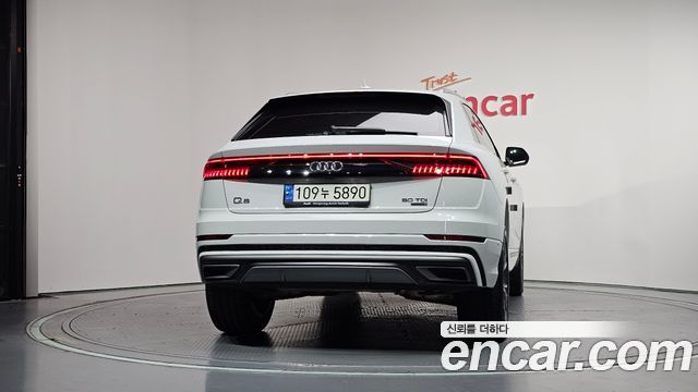 Audi Q8 (4M) 50 TDI Quattro Premium 2021 — фото 4
