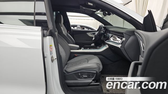 Audi Q8 (4M) 50 TDI Quattro Premium 2021 — фото 11