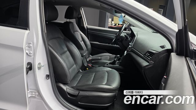 Hyundai Avante (AD) 1.6 Smart 2019 — фото 11