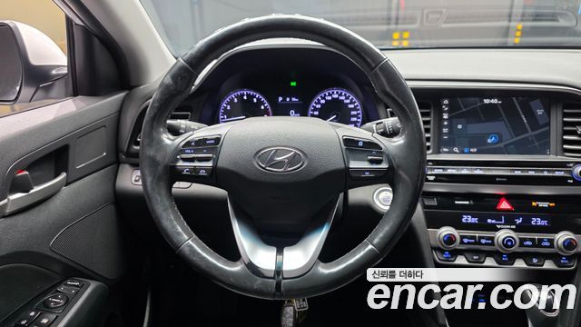 Hyundai Avante (AD) 1.6 Smart 2019 — фото 13