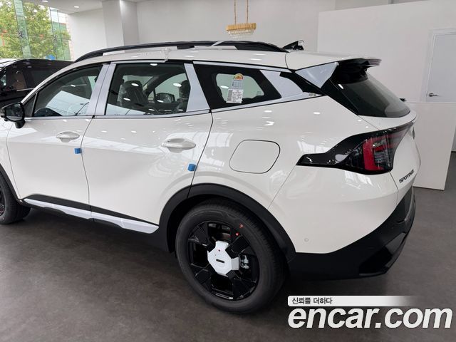 Kia Sportage (V) Gasoline 1.6 Turbo 2WD Signature X Line 2026 — фото 2
