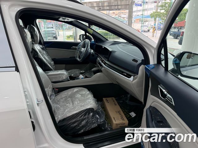 Kia Sportage (V) Gasoline 1.6 Turbo 2WD Signature X Line 2026 — фото 22